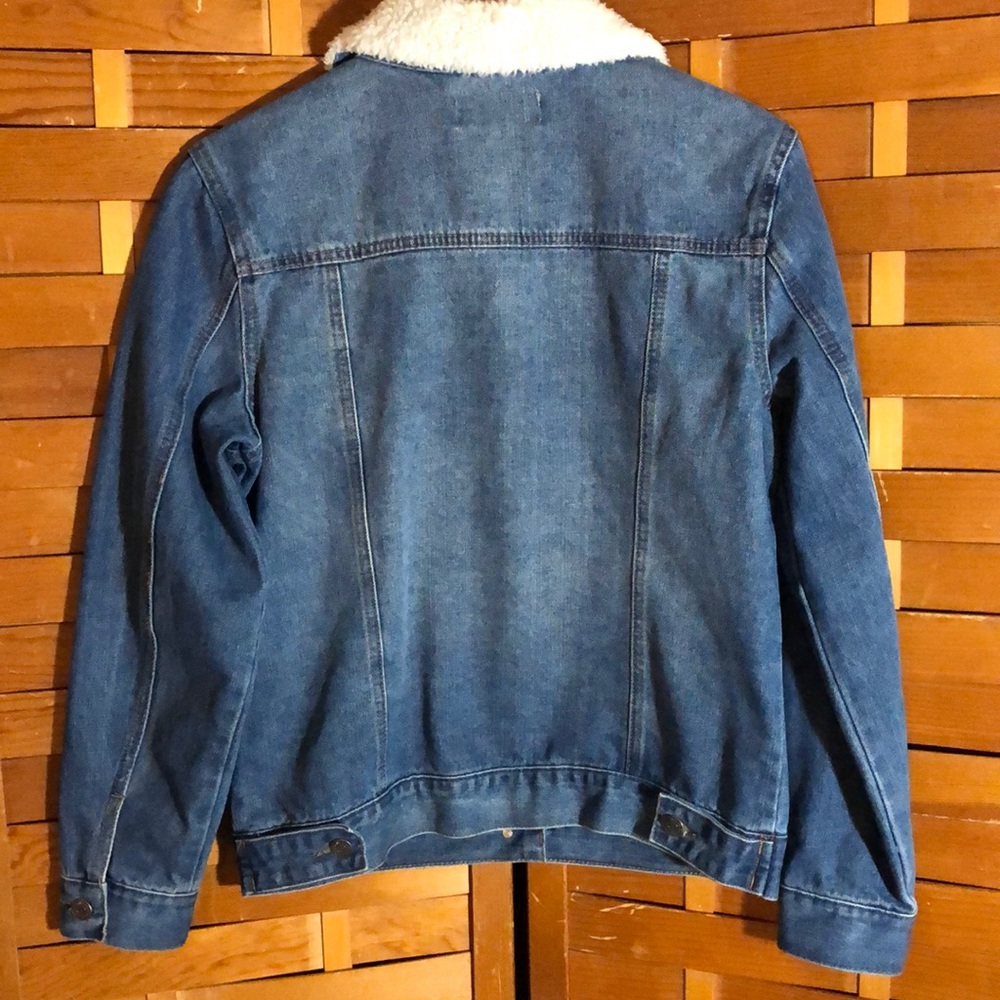 Sherpa Collar Denim Jacket NWOT - Picture 2 of 5